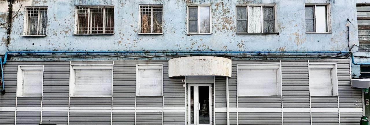 свободного назначения г Мурманск р-н Октябрьский ул Комсомольская 3б фото 1