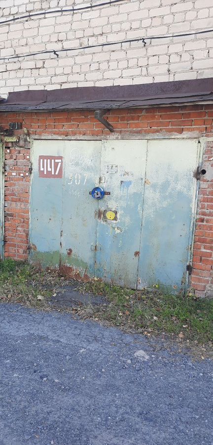 гараж г Тюмень р-н Калининский ул Октябрьская 37 фото 1