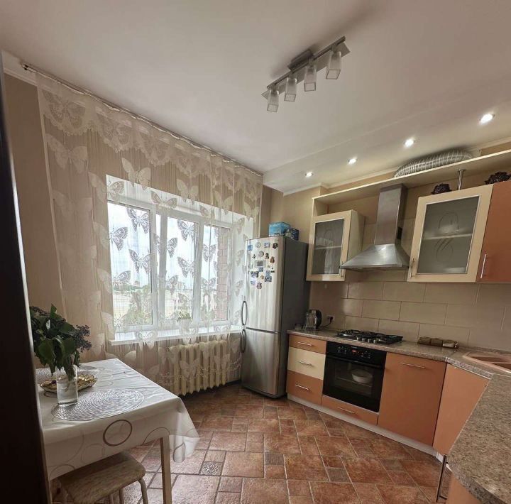 квартира г Брянск р-н Советский ул Крахмалева 47 фото 2