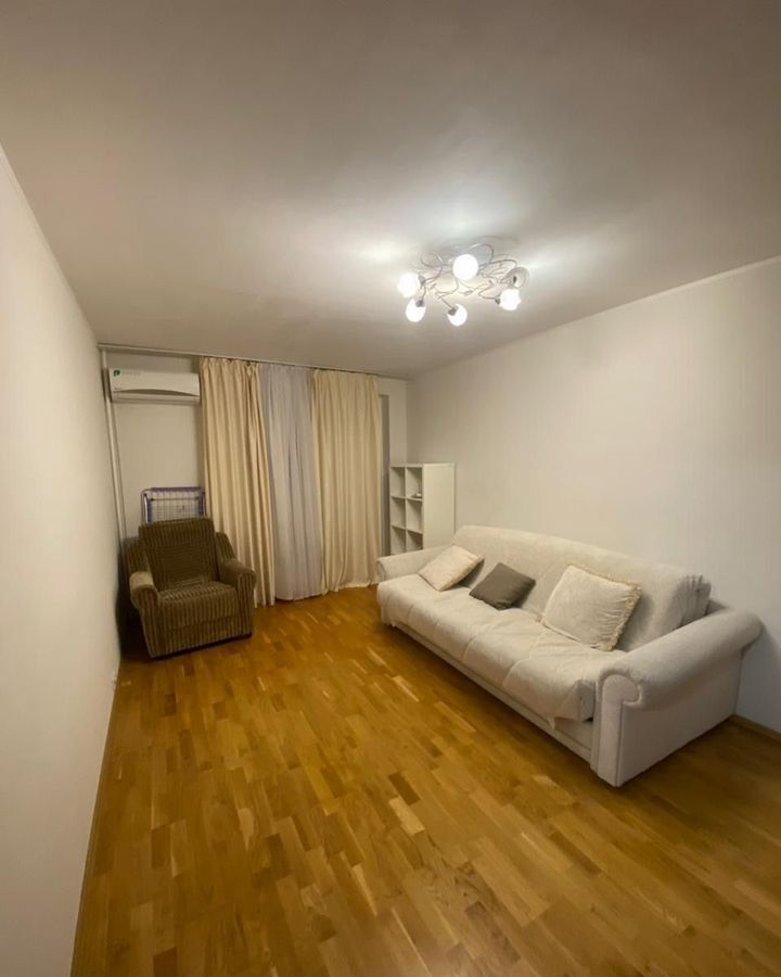 комната г Москва Очаково ул Озёрная 19к/1 фото 2