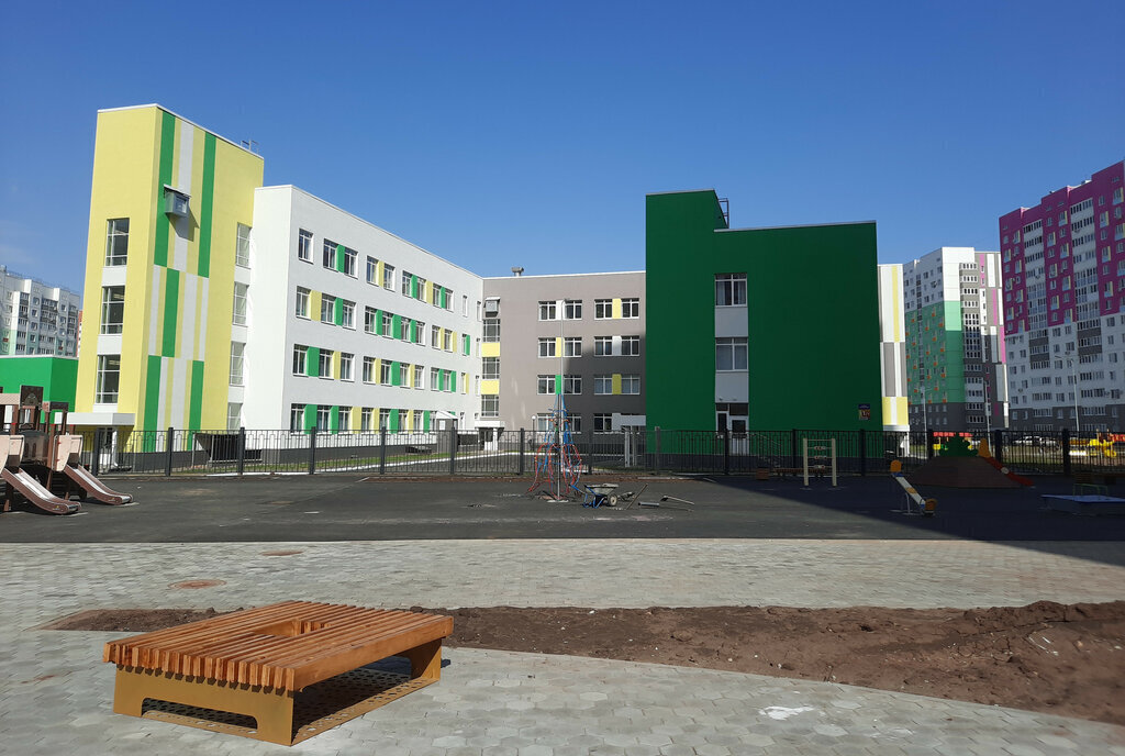 квартира г Оренбург ул Поляничко 9 фото 1