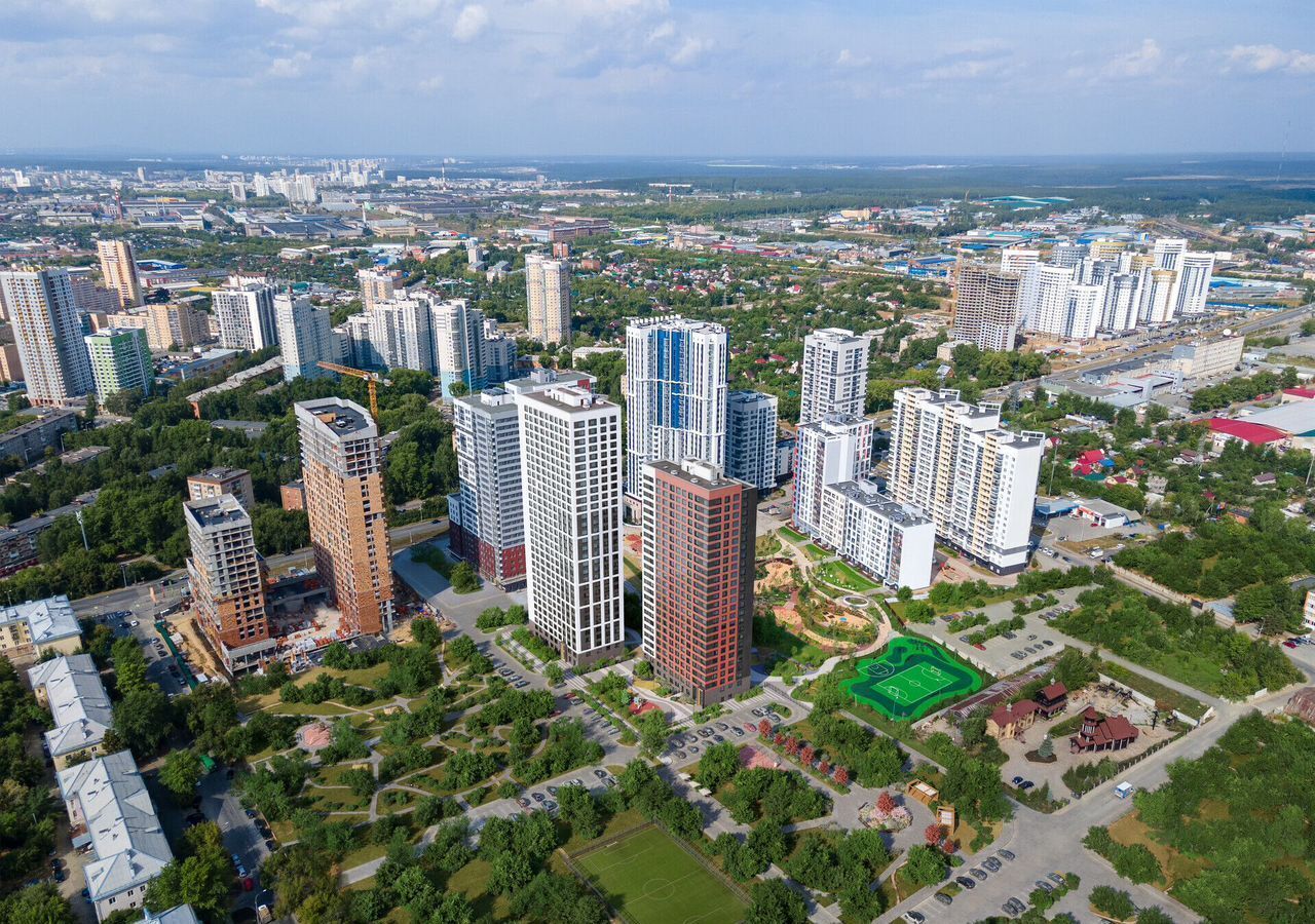 квартира г Екатеринбург р-н Кировский ул. Блюхера, д. 40а фото 4