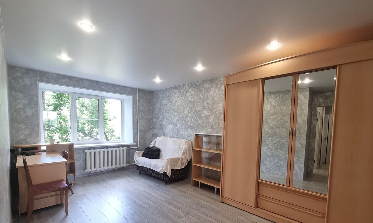 квартира г Волгоград микрорайон Развилка ул им. Никитина 127а м-н фото 2