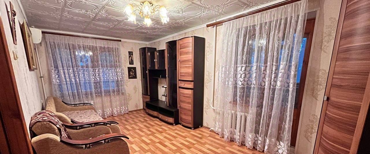 квартира г Астрахань р-н Советский ул Звездная 61к/1 фото 1