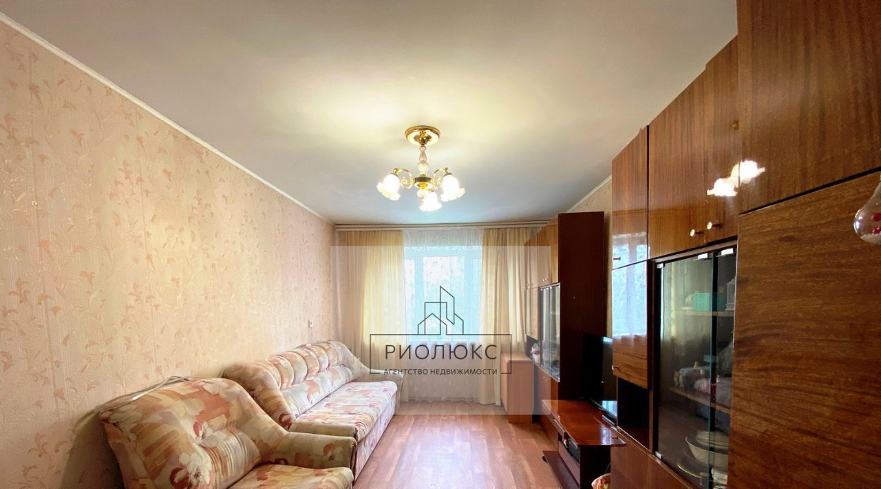 квартира г Магнитогорск р-н Орджоникидзевский ул Галиуллина 31 фото 3