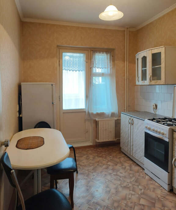 квартира г Астрахань ул Энергетическая 9к/3 фото 3