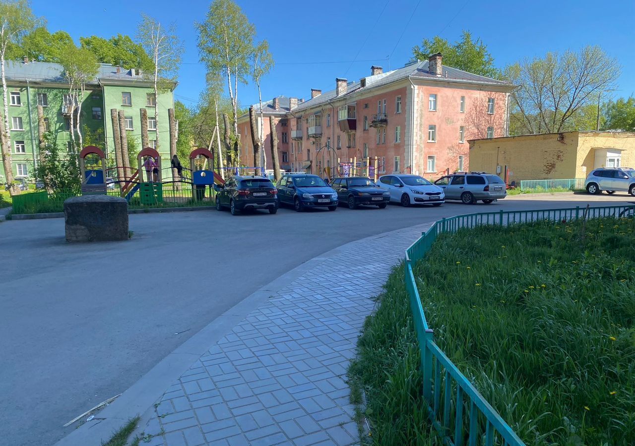 квартира г Глазов ул Пряженникова 45 фото 14