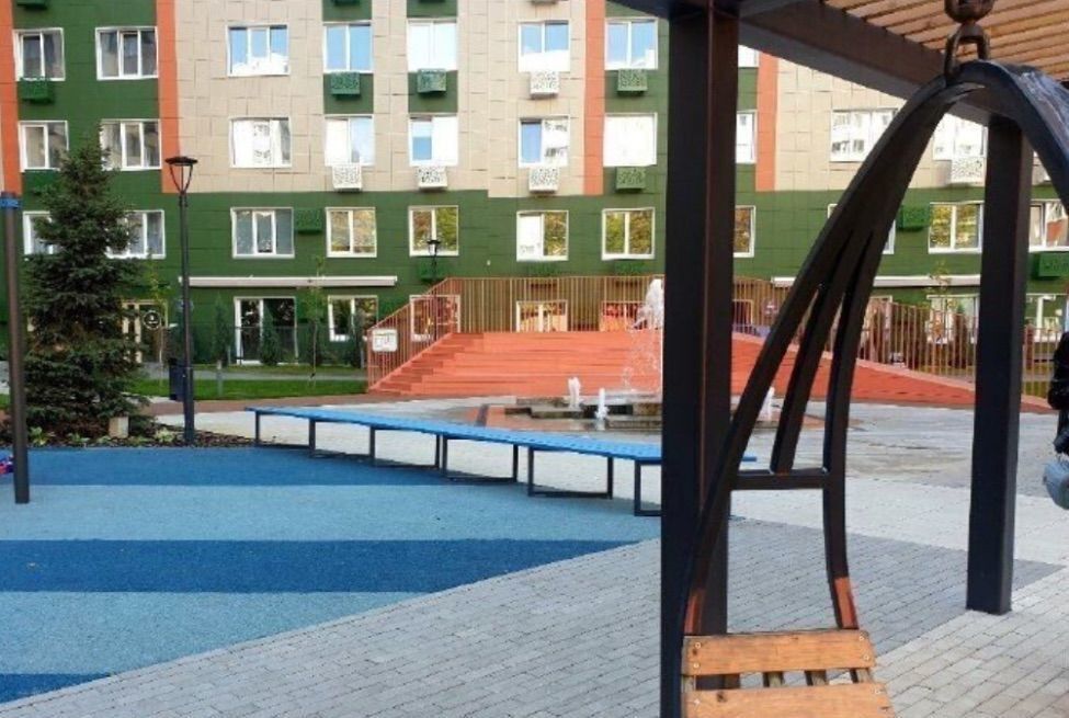 квартира г Тольятти р-н Автозаводский б-р Итальянский 6 фото 4