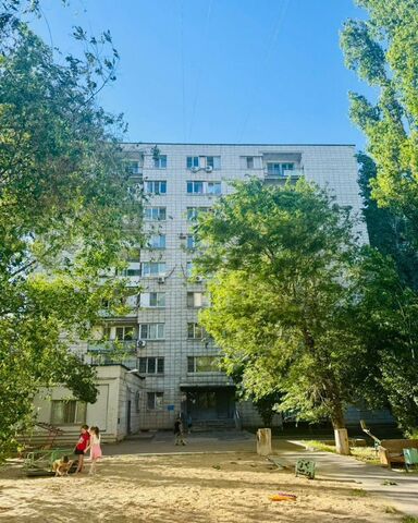 комната р-н Дзержинский ул Рионская 6 фото