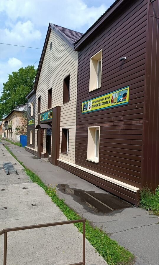 дом г Новокузнецк р-н Орджоникидзевский ул Мурманская 40 Кемеровская обл. — Кузбасс, мкр-н Байдаевский фото 18