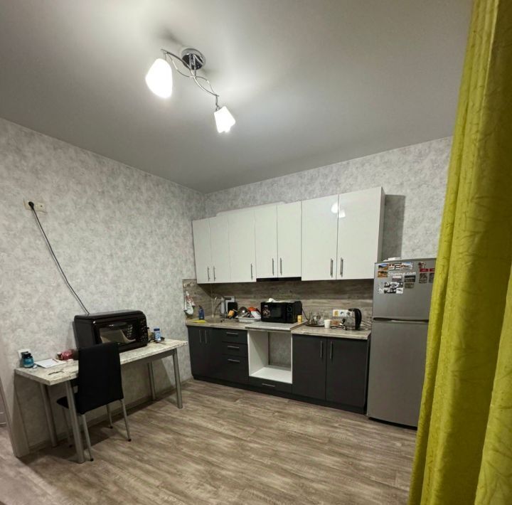 квартира г Красноярск р-н Кировский ул Академика Павлова 27а фото 7
