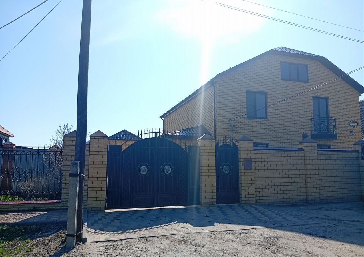 дом г Урюпинск ул Лермонтова 13 фото 1