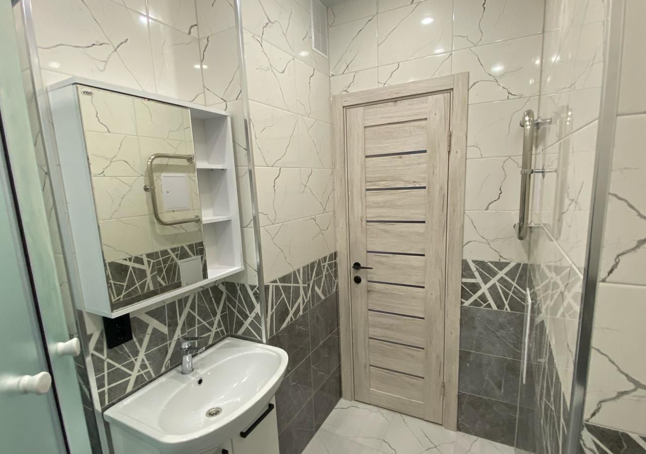 квартира г Курск р-н Центральный пр-кт Вячеслава Клыкова 9б фото 8