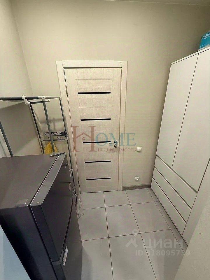 квартира г Новосибирск ул Кошурникова 61/2 фото 3