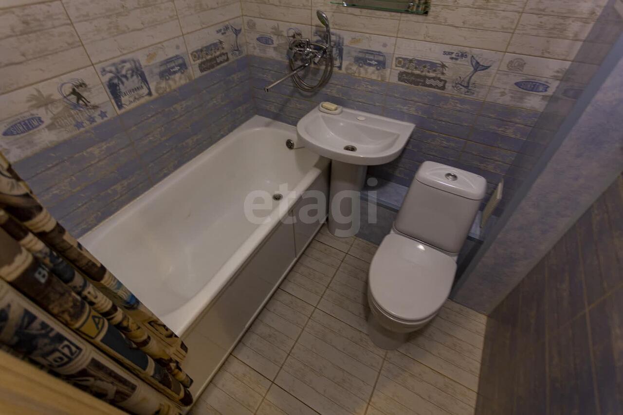 квартира г Новокузнецк р-н Центральный ул Орджоникидзе 24 фото 11