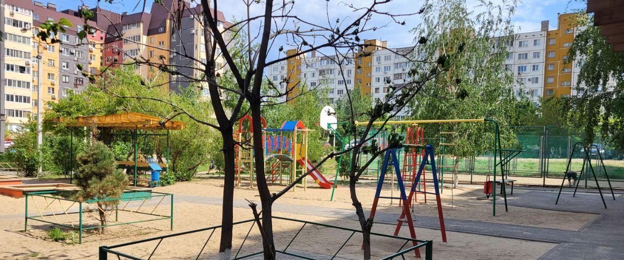 квартира г Волгоград р-н Дзержинский ул Шекснинская 40 фото 14