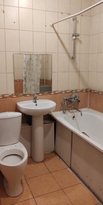 квартира г Томск р-н Ленинский микрорайон Каштак-4 Каштак ул Кошурникова 5 фото 1