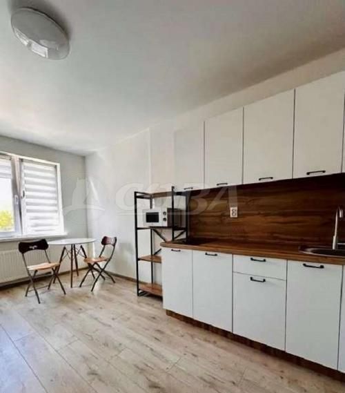 квартира г Тюмень р-н Калининский ул 9 Января 160к/1 фото 3