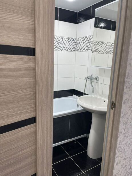 квартира г Старый Оскол Студенческий микрорайон д. 1/2 фото 5