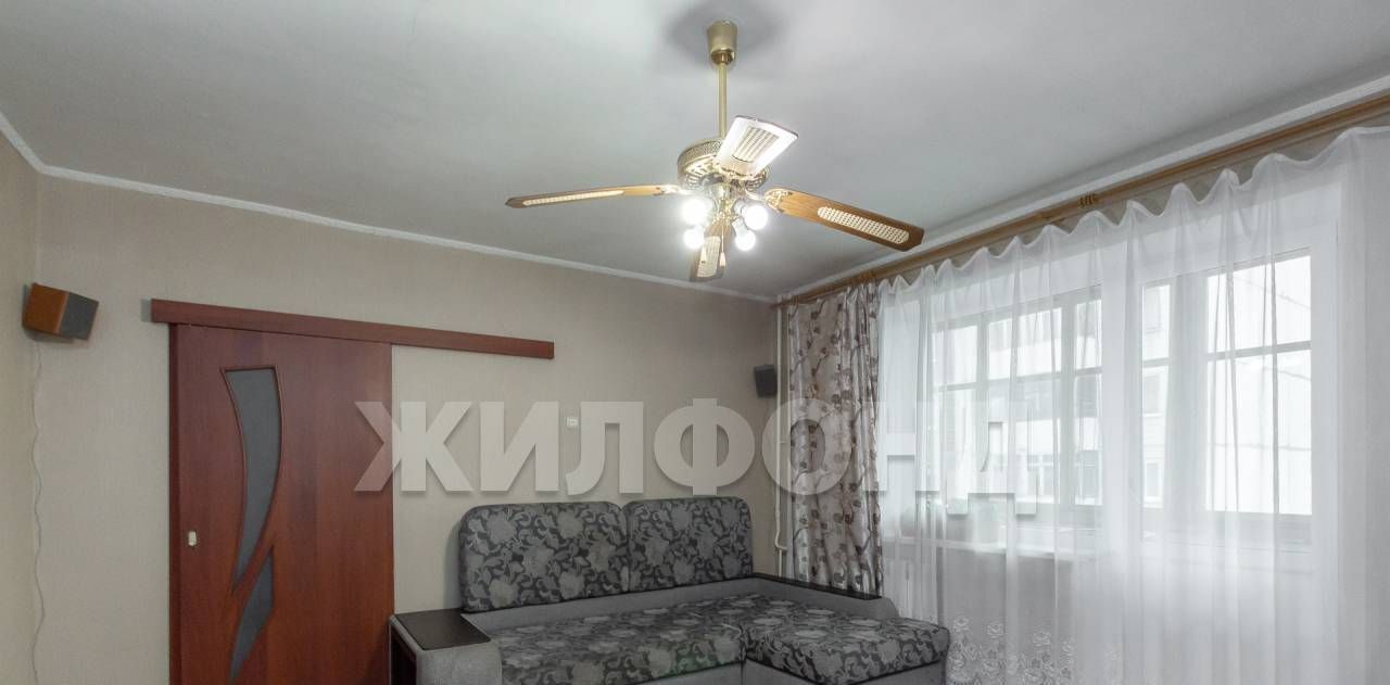 квартира г Барнаул р-н Ленинский ул Островского 8 фото 2