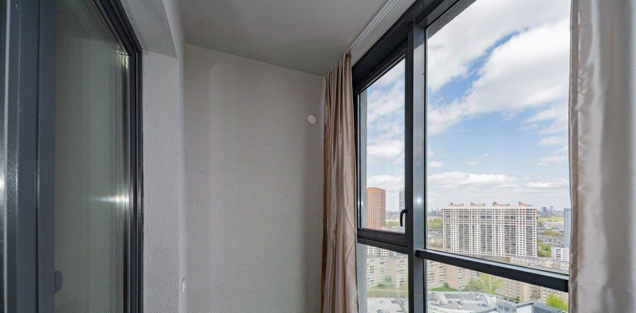 квартира г Екатеринбург Уральская ул Колмогорова 73к/2 фото 1