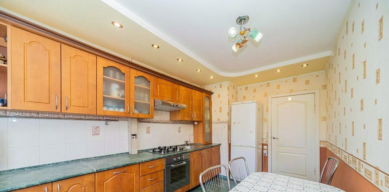 квартира г Пермь р-н Свердловский ул Академика Курчатова 2а фото 7