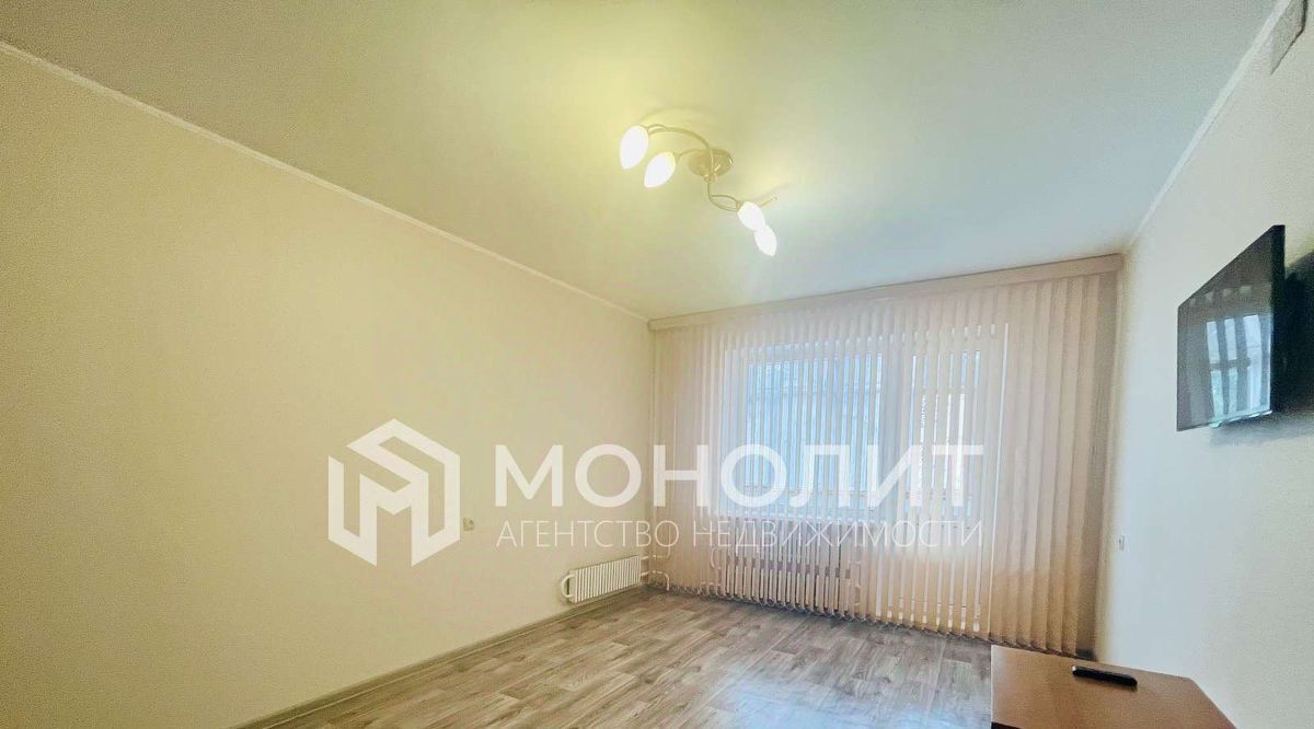 квартира г Старый Оскол Юбилейный микрорайон 1А фото 3