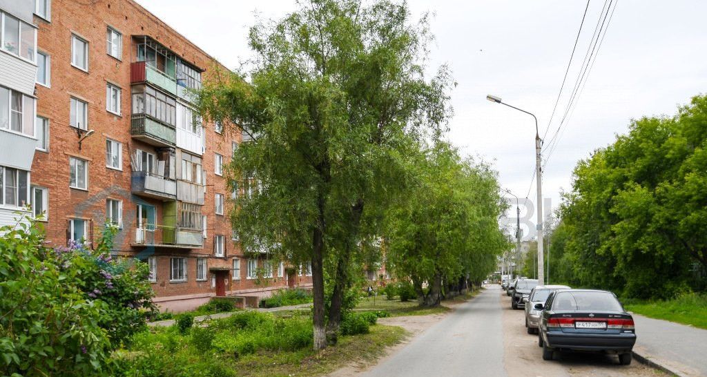 квартира г Омск ул 50 лет Профсоюзов 107 Городок Нефтяников м-н фото 20