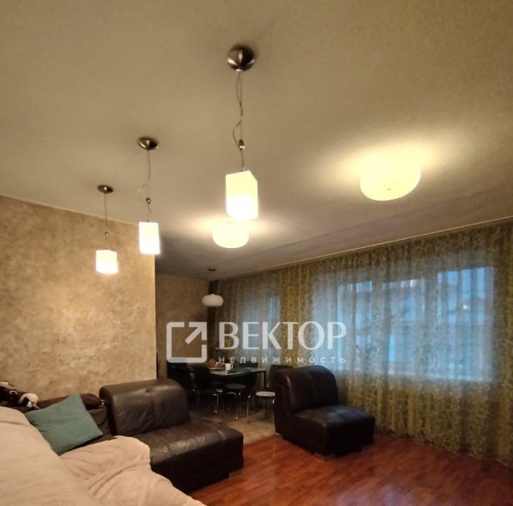квартира г Ярославль р-н Фрунзенский ул Калинина 37к/2 фото 12