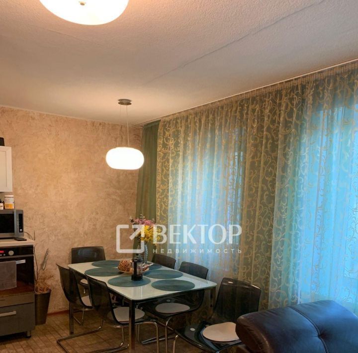 квартира г Ярославль р-н Фрунзенский ул Калинина 37к/2 фото 17