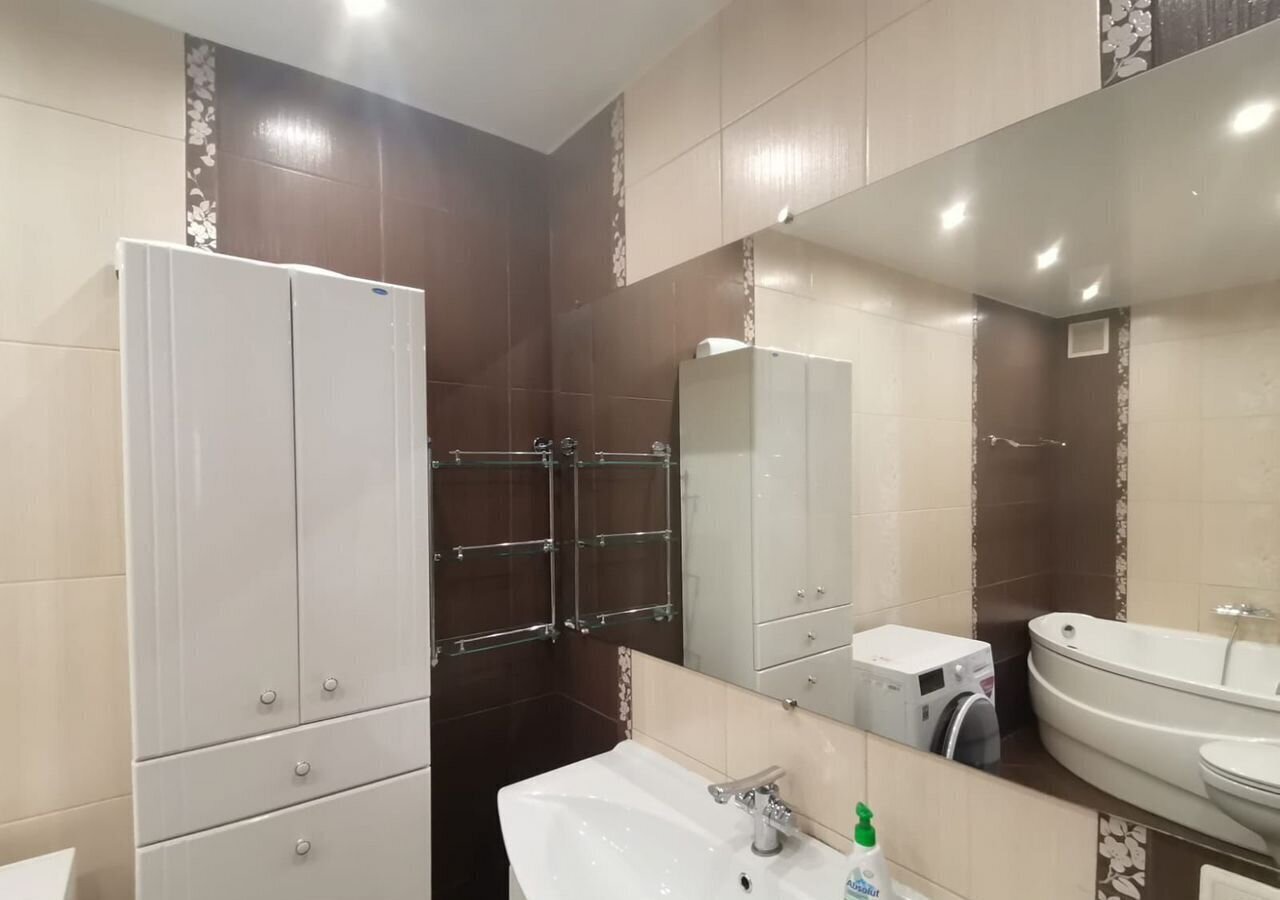 квартира г Великий Новгород Западный пр-кт Александра Корсунова 42к/3 фото 9