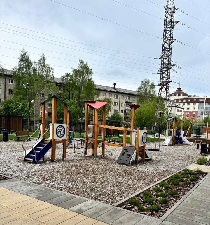 квартира г Екатеринбург Эльмаш Уралмаш м-н, Красных Командиров, 1в фото 18