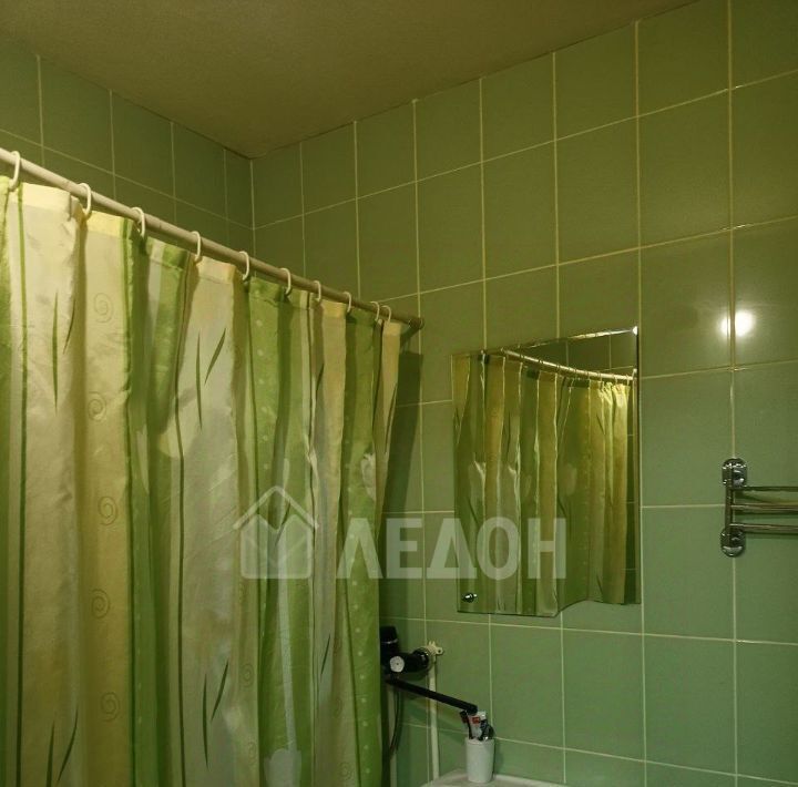 квартира г Омск р-н Центральный ул Завертяева 13к/1 фото 13
