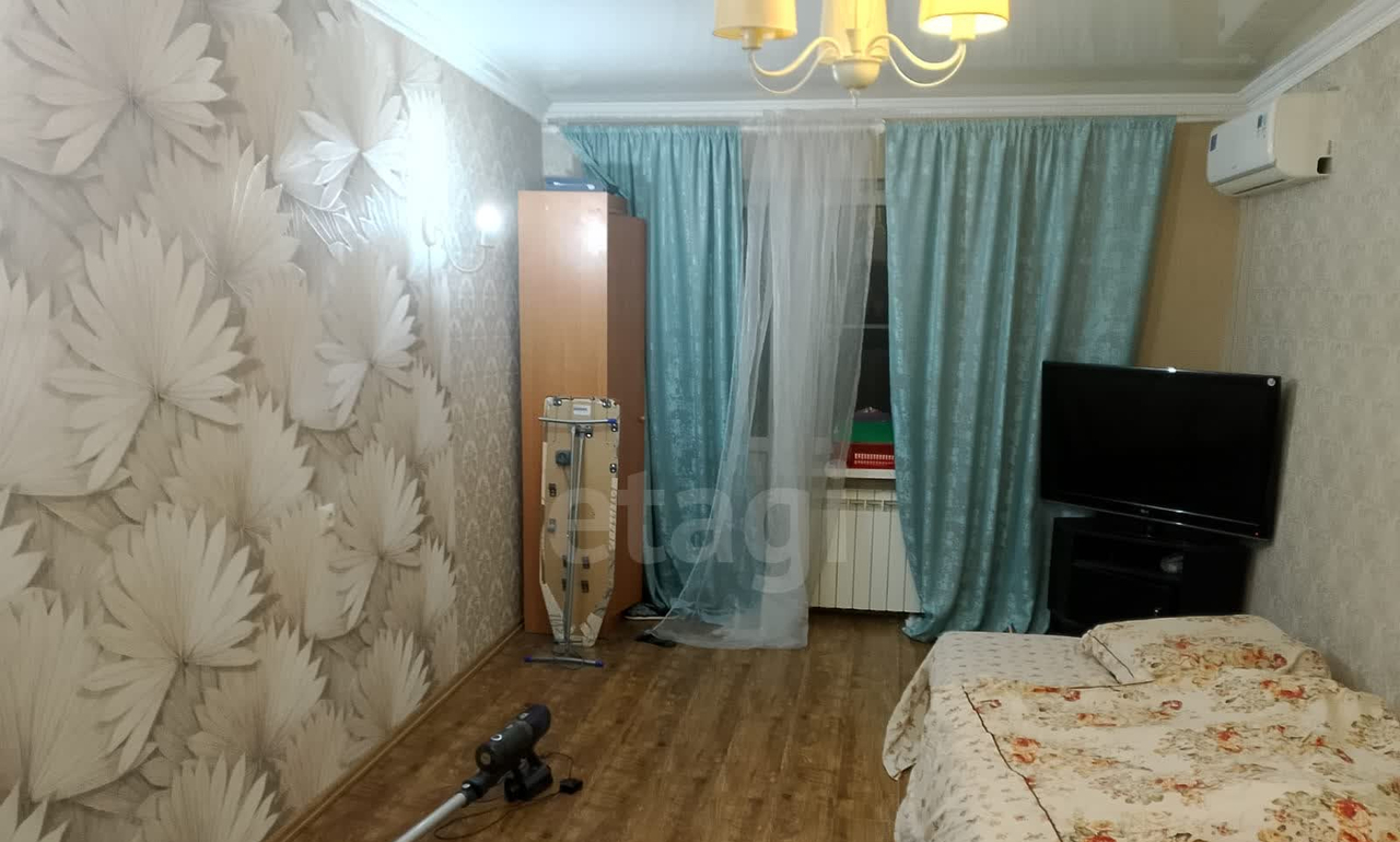 квартира г Ростов-на-Дону р-н Ворошиловский ул Ларина ул Погодина 18 фото 1