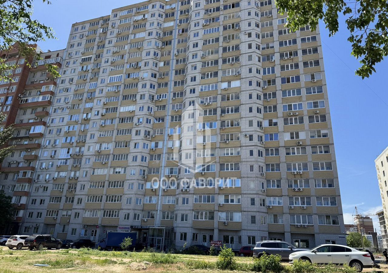 квартира г Волгоград р-н Дзержинский район Семь Ветров б-р 30-летия Победы 19а фото 1