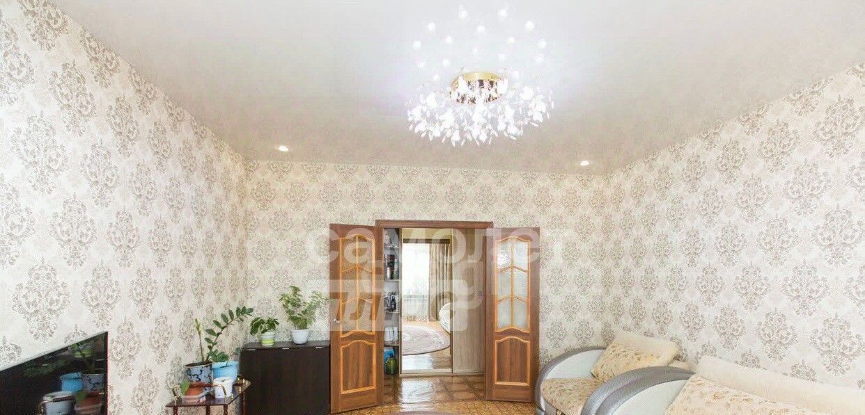 квартира г Сургут ул Мелик-Карамова 41 27-й фото 1