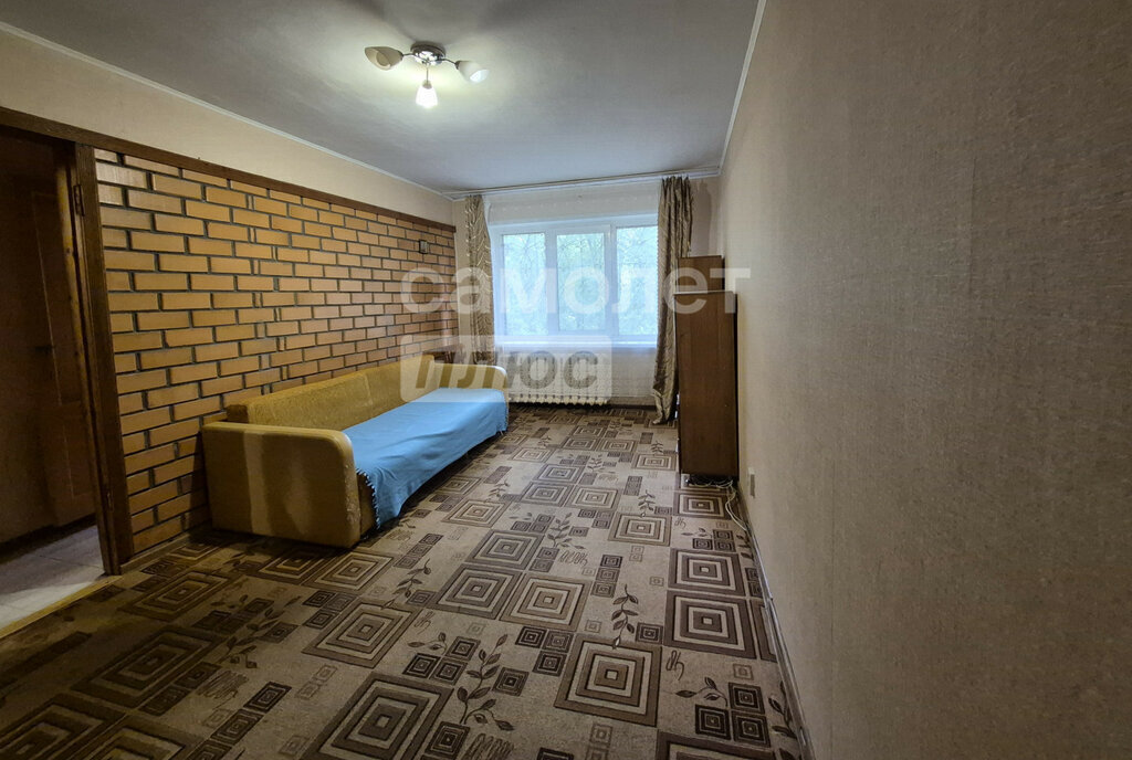квартира г Волгоград р-н Кировский ул им. Зины Маресевой 7а фото 3
