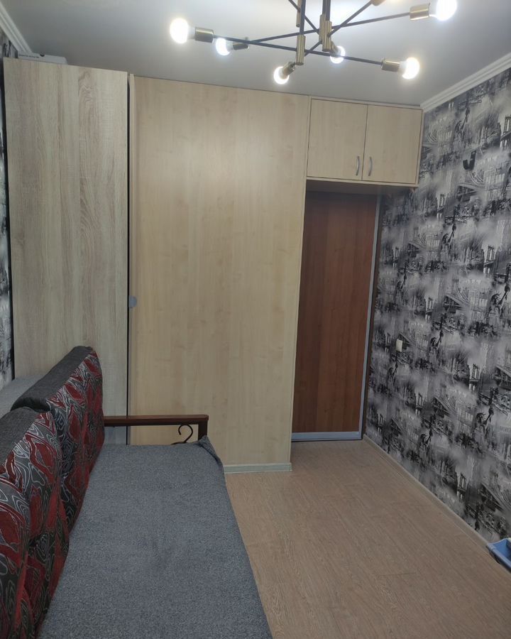 квартира г Тобольск 6-й мкр-н, 11Б фото 8