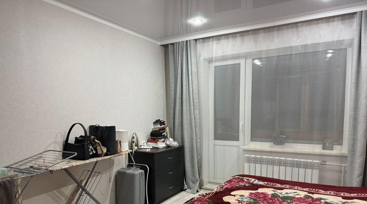 квартира г Омск р-н Кировский пр-кт Комарова 27 фото 4