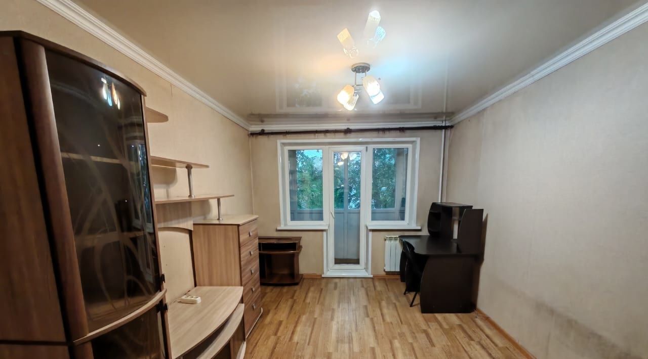 квартира г Абакан ул Чертыгашева 77 фото 1
