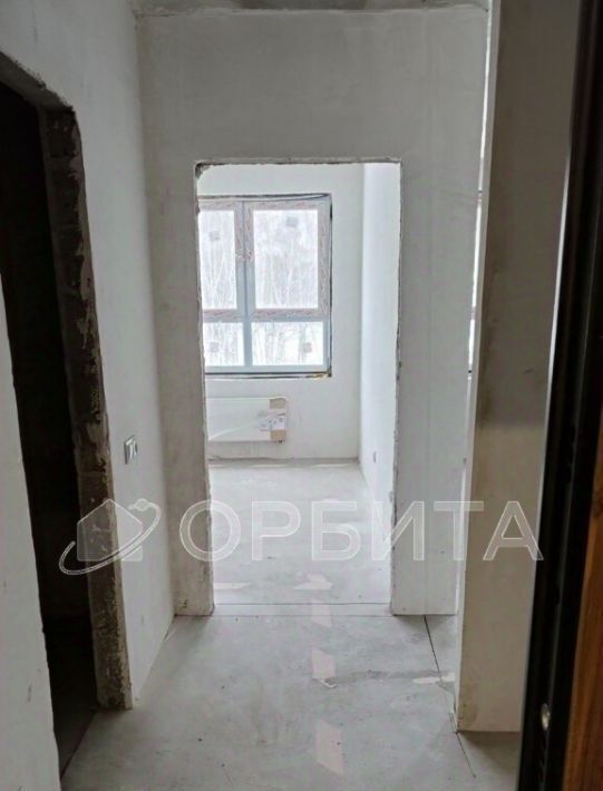 квартира г Тюмень п Рощино р-н Калининский ул Александра Федоровича 10 фото 3