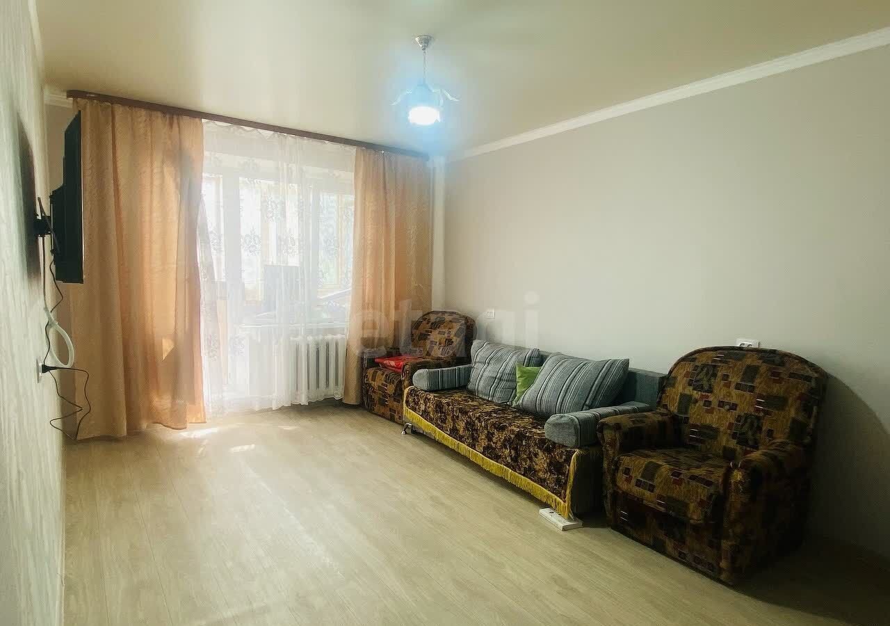 квартира г Тобольск 7-й мкр-н, 5 фото 3