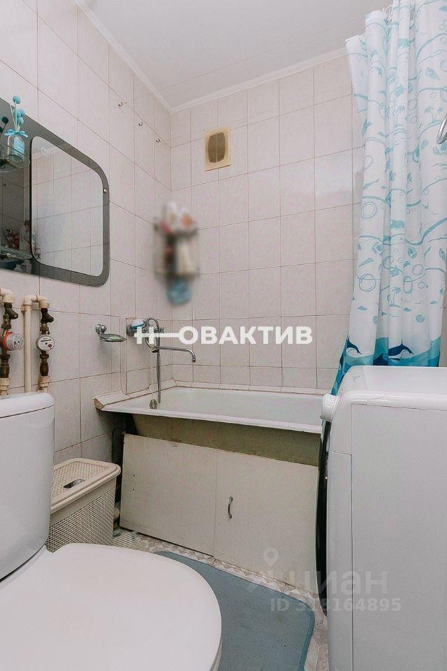 квартира г Новосибирск р-н Кировский ул Новогодняя 18 фото 11
