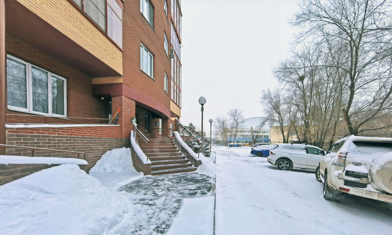 квартира г Омск проезд Спортивный 5б фото 31