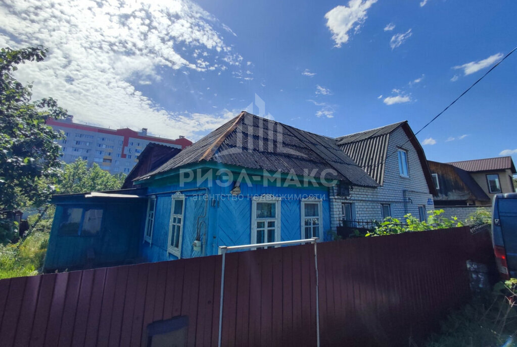 дом г Брянск р-н Володарский пер Герцена 19б фото 1