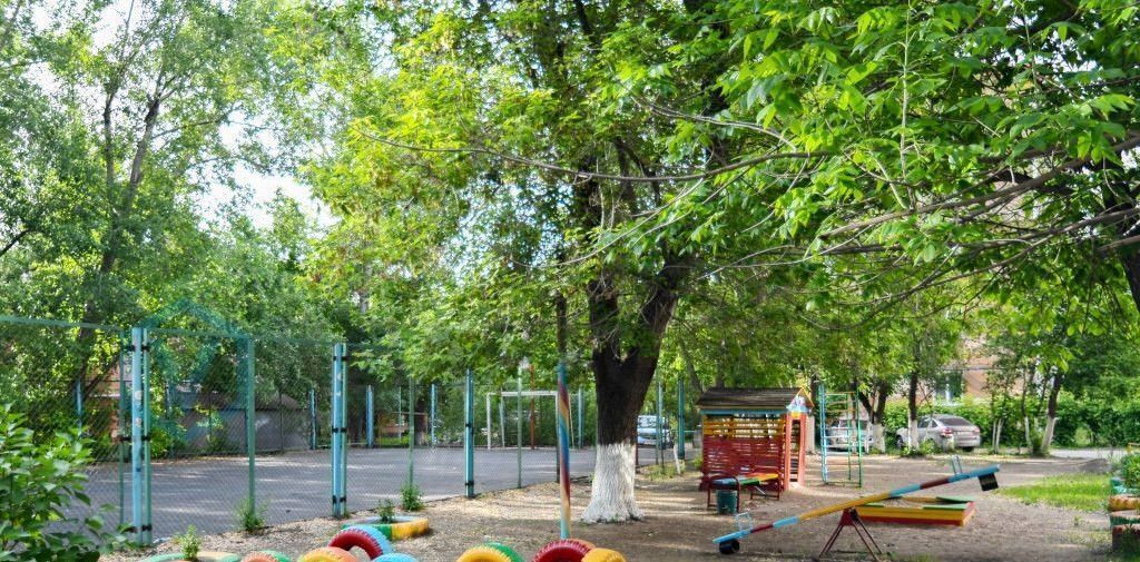 комната г Омск р-н Ленинский пр-кт Карла Маркса 52б фото 15