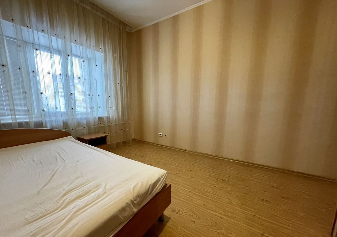 квартира г Казань р-н Советский ул Зур Урам 1кк/5 фото 3