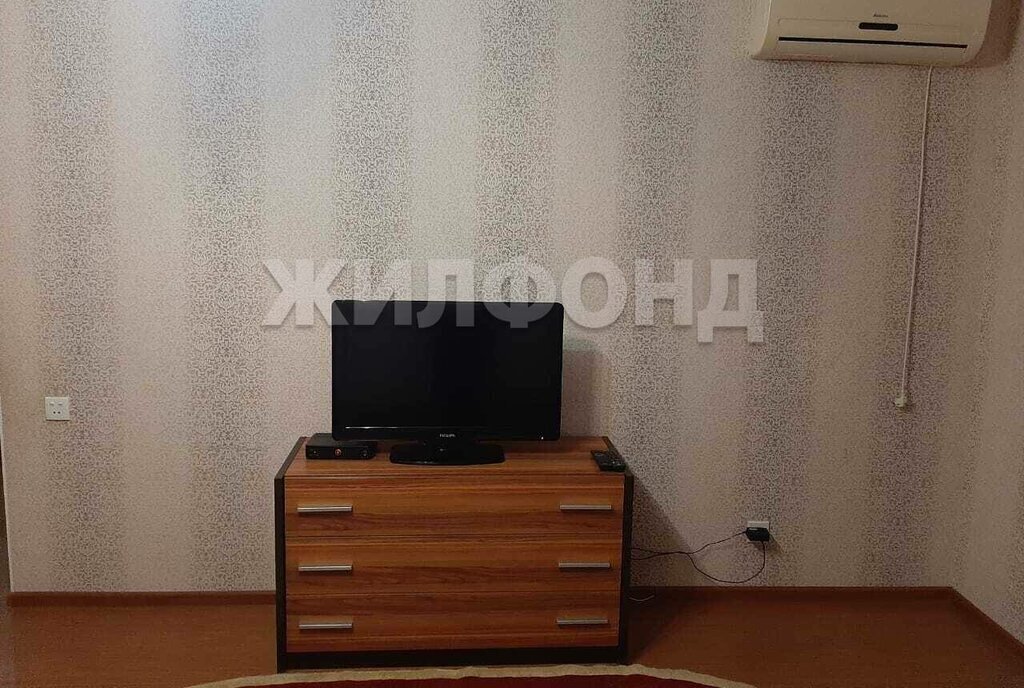 квартира г Георгиевск ул Тронина 10 фото 9