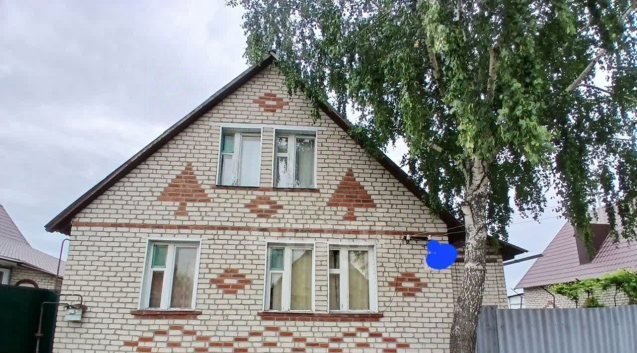 дом р-н Валуйский г Валуйки ул Цветочная 24 фото 1