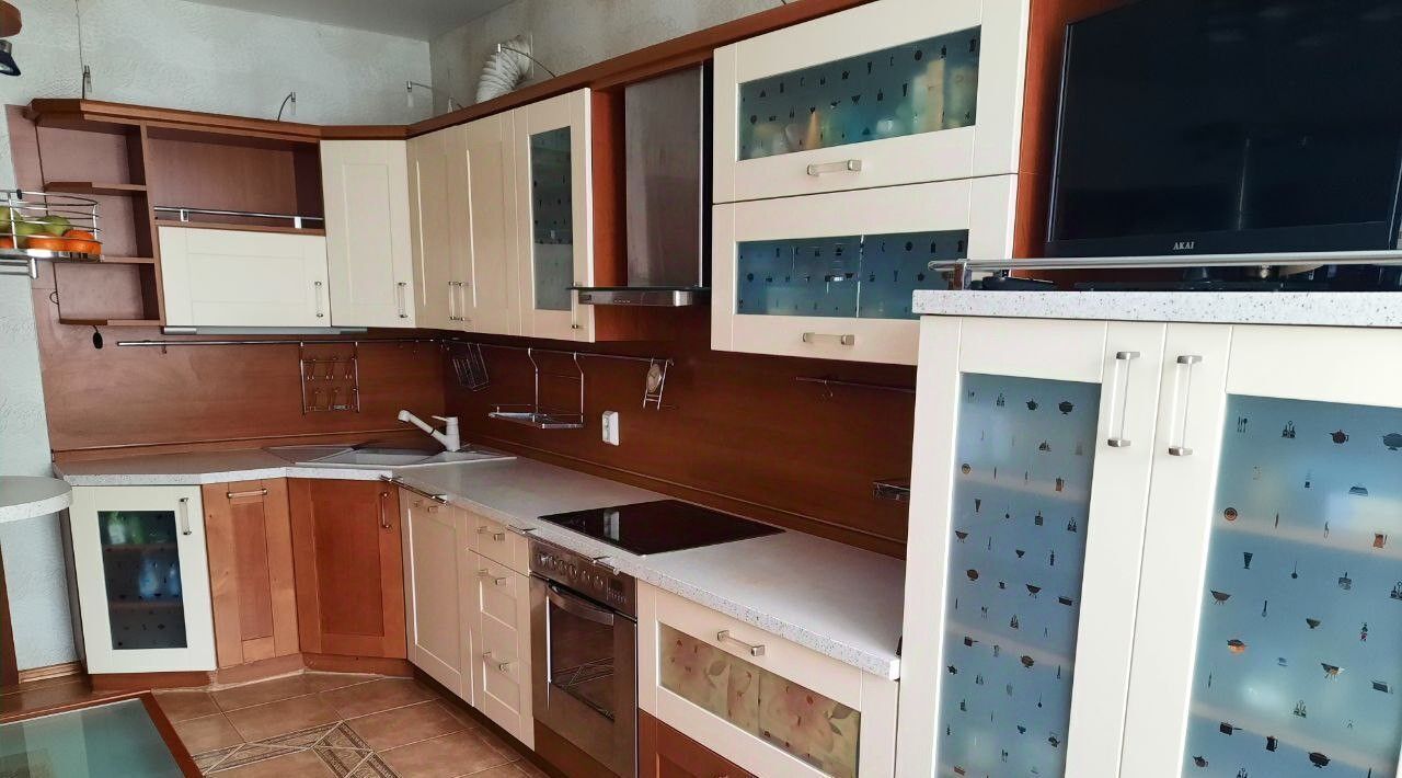 квартира г Сургут пр-кт Ленина 24/3 18-й фото 3